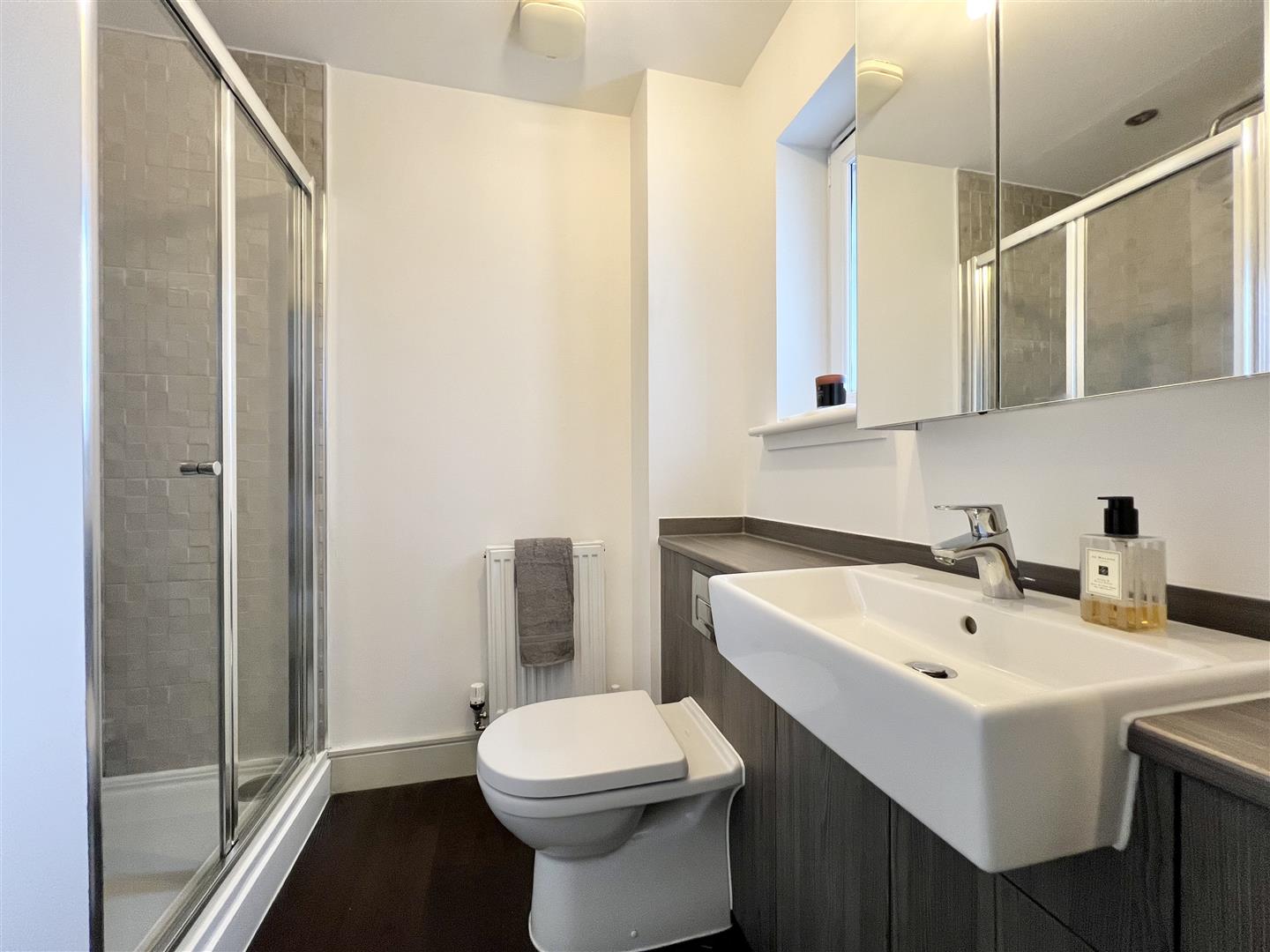 Mcguire Gate, Bothwell, Glasgow Residence Estate Agents